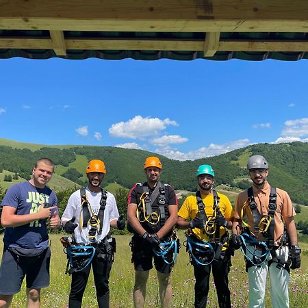 Honey Valley Bjelasnica Bed & Breakfast Екстериор снимка