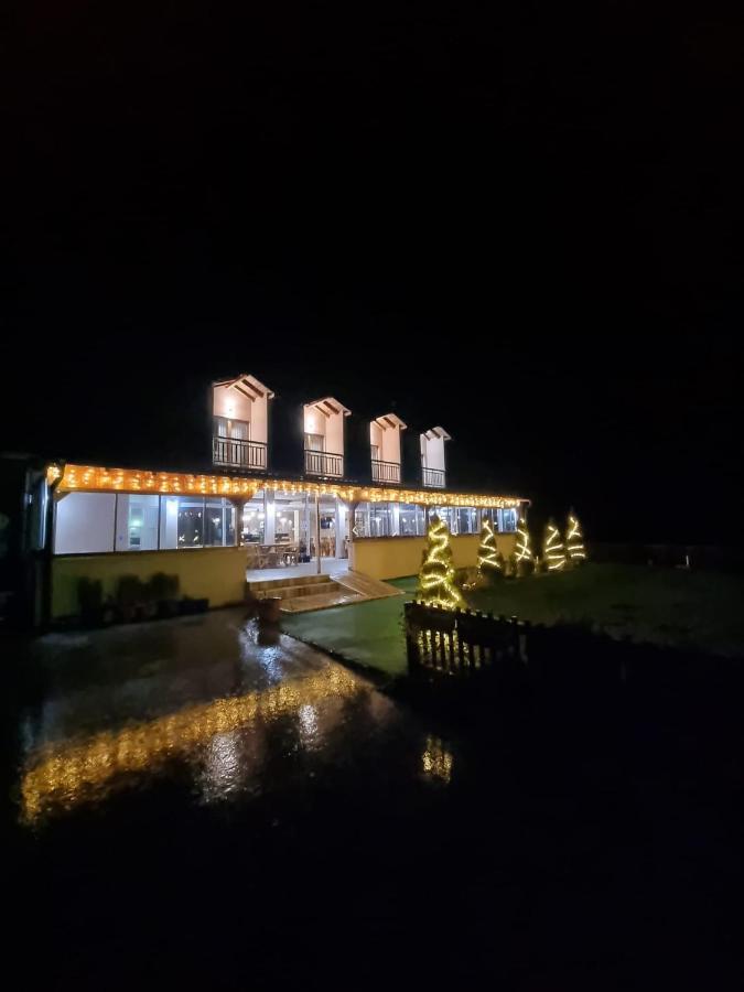 Honey Valley Bjelasnica Bed & Breakfast Екстериор снимка